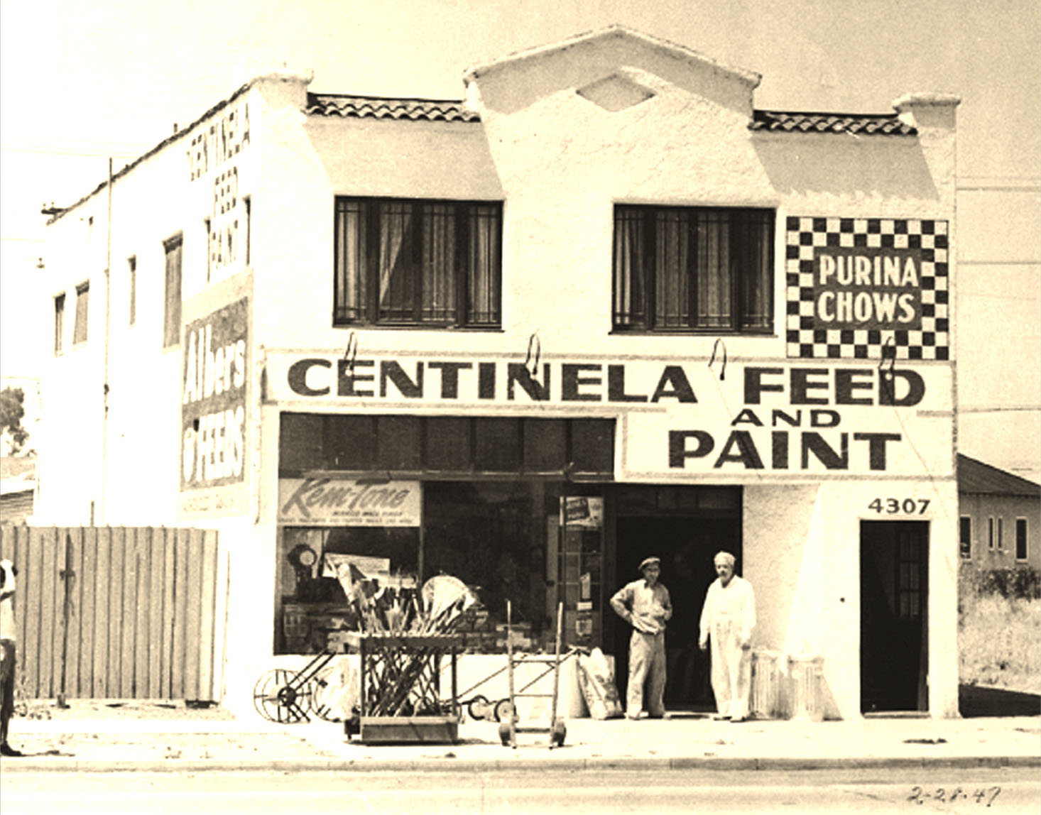 centinela stocked shelf